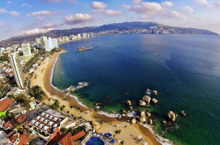 Playas De Acapulco Las 17 Más Famosas Bonitas Y Queridas